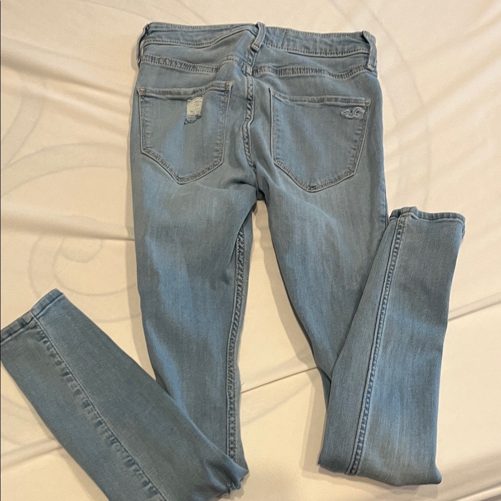 Stylish Ripped Jeans Set - Picture 13 of 13